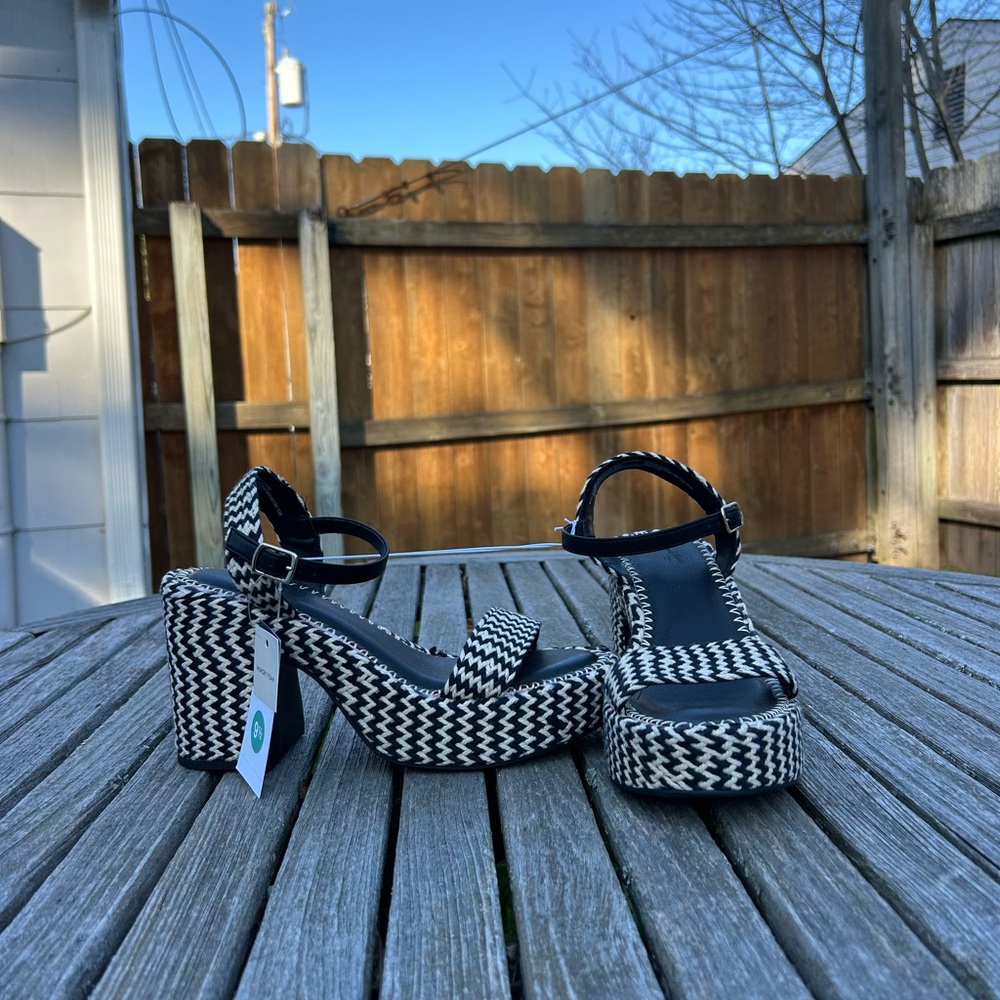 Women's Madeline Woven Platform Sandal universal thread size 9.5‎